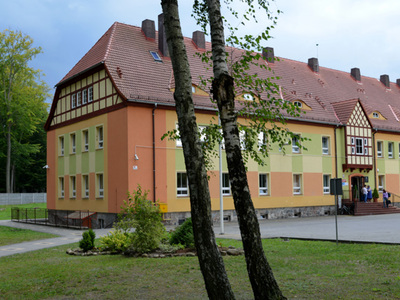 Szkoła Podstawowa im Żołnierza Polskiego w Wędrzynie [400x300]