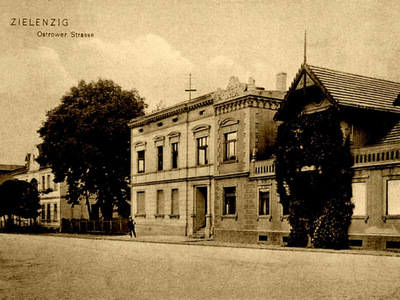 Kamienice przedwojennego Sulęcina.