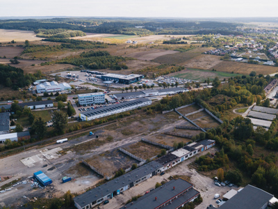 Widok na tereny inwestycyjne miasta Sulęcin.