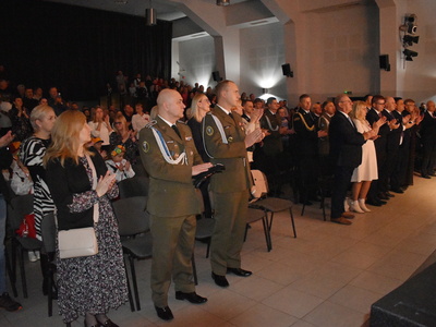 Mieszkańcy Niepodległej. Akademia w Sulęcinie. 