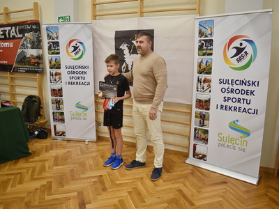 Turniej tenisa stołowego o puchar burmistrza Sulęcina. 