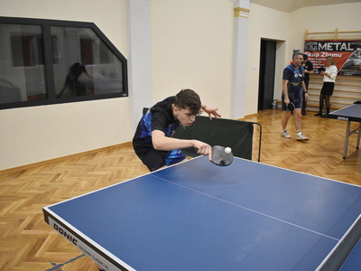 Powiatowe derby w tenisie stołowym. 