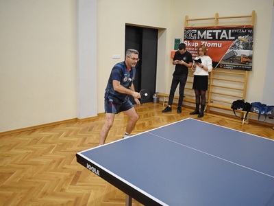 Powiatowe derby w tenisie stołowym. 