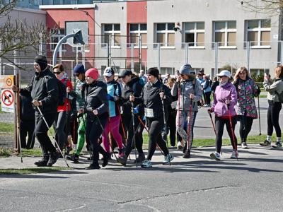 Wiosenny nordic walking w Sulęcinie. 