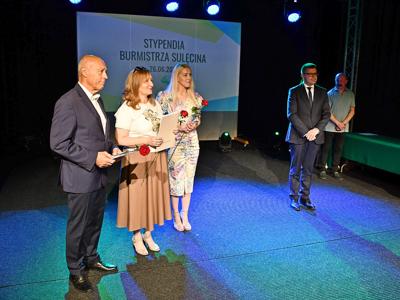 Stypendia burmistrza Sulęcina za rok szkolny 2024/2025.