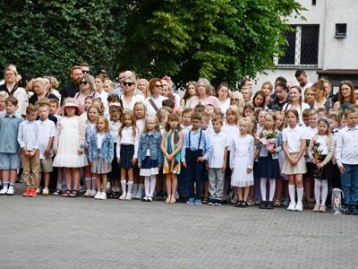 Sulęcin - Zakończenie roku szkolnego w jedynce.
