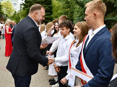 Sulęcin - Uczniowie dwójki zakończyli rok szkolny. 