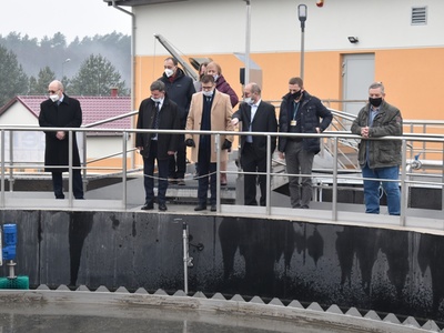 Rozbudowa i przebudowa oczyszczalni ścieków w Sulęcinie.
Uczestnicy otwarcia. 