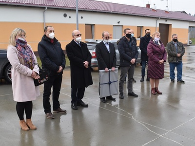 Rozbudowa i przebudowa oczyszczalni ścieków w Sulęcinie.
Uczestnicy otwarcia. 