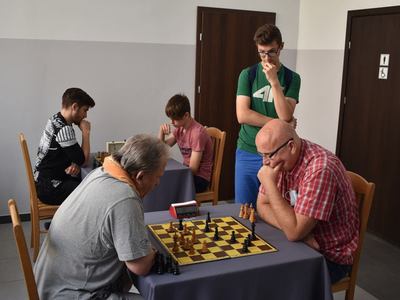 Turniej szachowy o puchar Burmistrza Sulęcina.