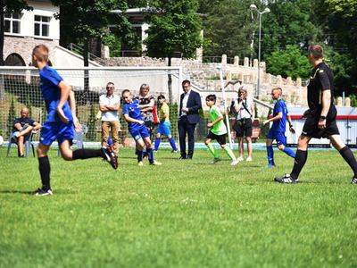 Dni Sulęcina - dzień trzeci.
Turniej Piłkarski w kategorii młodzików o puchar Burmistrza Sulęcina.
W zawodach wzięły udział drużyny z Torzymia i Sulęcina.