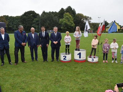 Miting lekkoatletyczny i turniej rodzinny.
