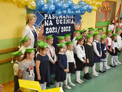Ślubowanie pierwszoklasistów Szkoły Podstawowej nr 2 im. Polskich Olimpijczyków z Sulęcina.