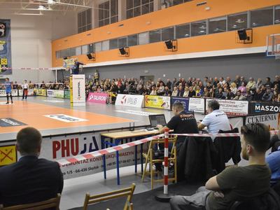 Mecz piłki siatkowej STS Olimpia Sulęcin-Krispol Września.