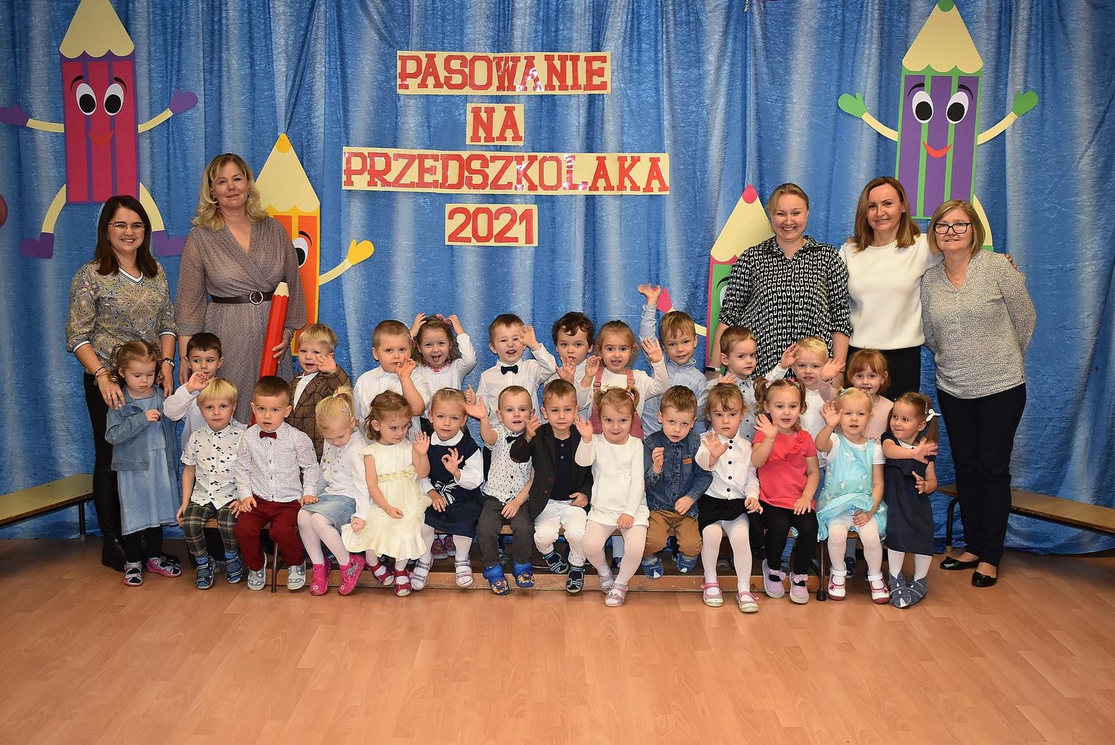 Trzylatki pasowane na przedszkolaków.