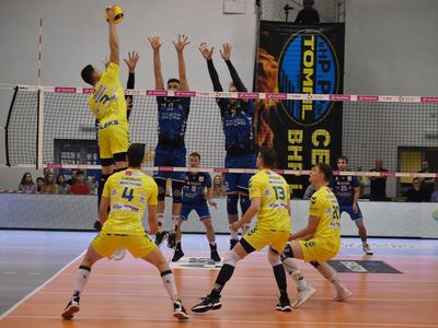 Mecz piłki siatkowej STS Olimpia Sulęcin - MKS Będzin.