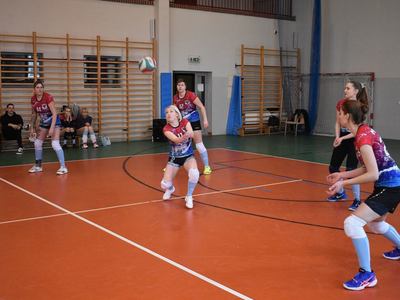 Finał amatorskiej ligi siatkówki o Puchar Burmistrza Sulęcina.