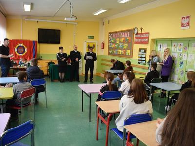 Turniej wiedzy pożarniczej "Młodzież zapobiega pożarom".  