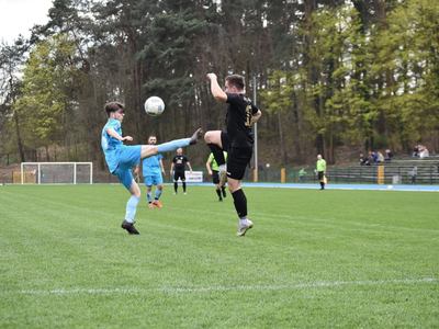 Mecz piłki nożnej MKS Stal Sulęcin-KS Toroma Torzym.