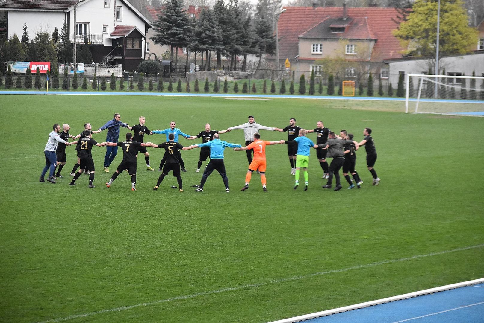 Mecz piłki nożnej MKS Stal Sulęcin-KS Toroma Torzym.