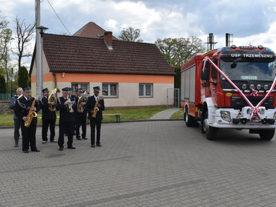 OSP Trzemeszno Lubuskie otrzymało nowy samochód strażacki.
