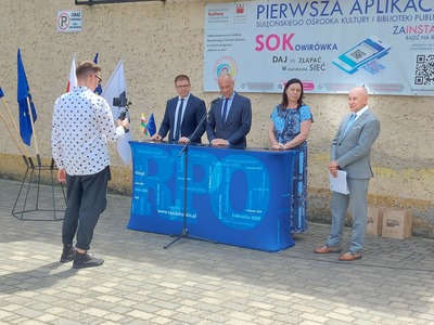 Uroczyste podpisanie umowy RPO-L2020 na realizację projektu pt. „Rewitalizacja zmarginalizowanej przestrzeni w centrum Sulęcina wraz z nadaniem jej nowych funkcji”