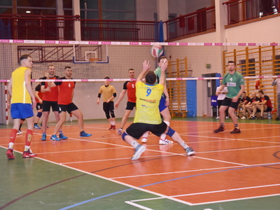 Amatorska liga piłki siatkowej mężczyzn. 