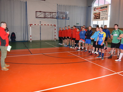 Amatorska liga piłki siatkowej mężczyzn. 