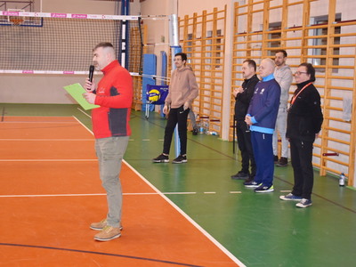 Amatorska liga piłki siatkowej mężczyzn. 