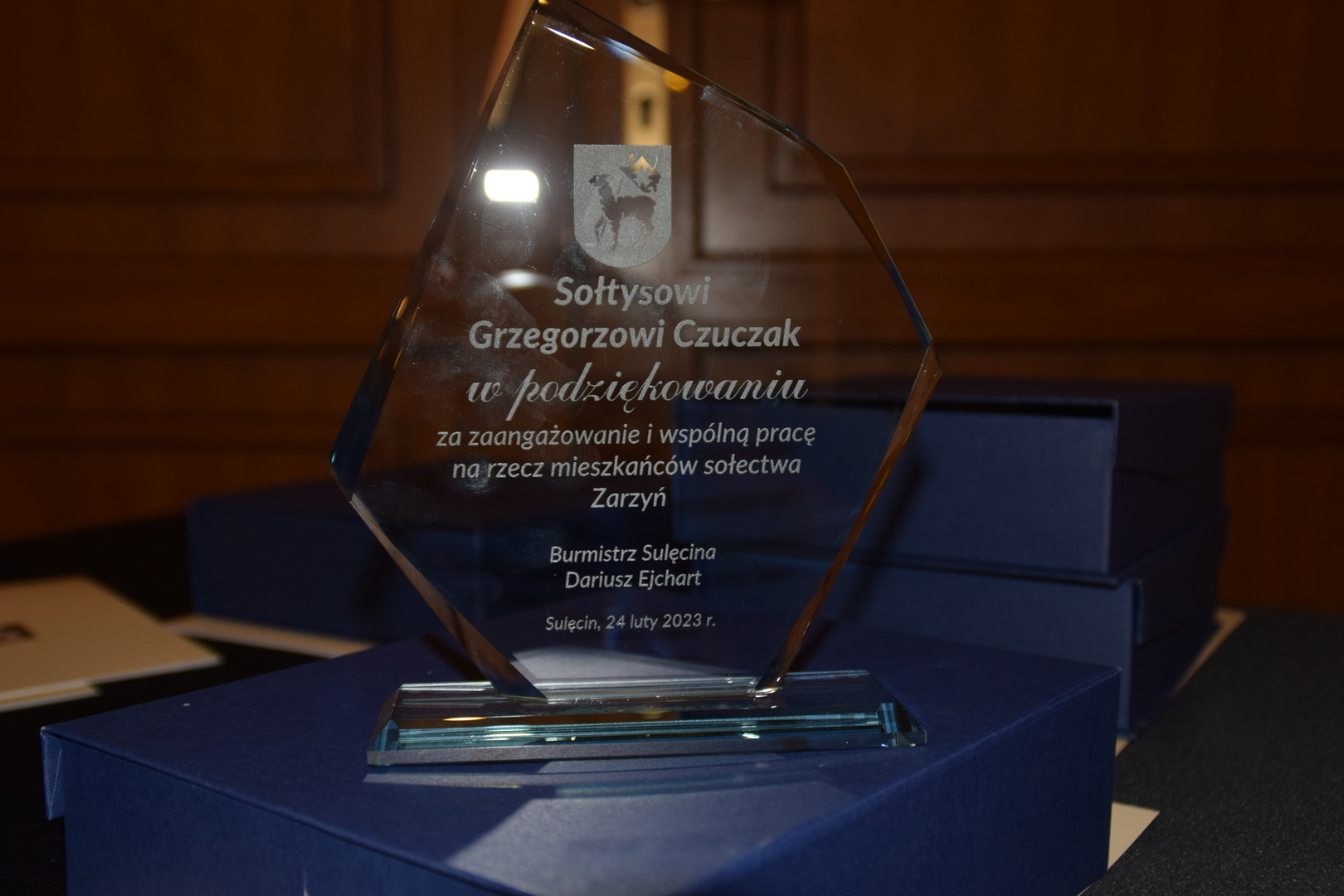 okolicznościowa statuetka