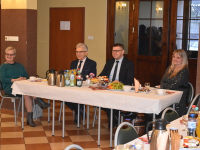 Dzień Kobiet w Długoszynie. 