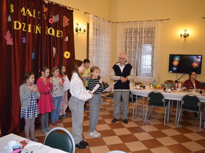 Dzień Kobiet w Długoszynie. 