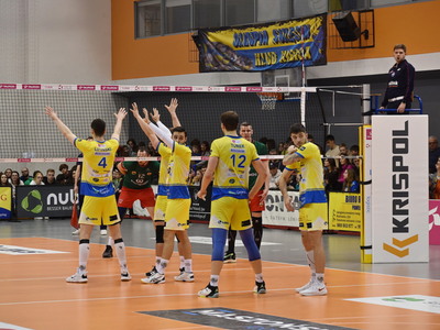 Mecz STS Olimpia Sulęcin - KS Lechia Tomaszów Mazowiecki. 