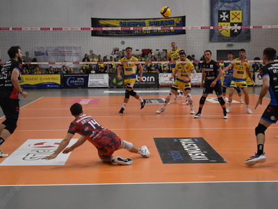 Mecz piłki siatkowej STS Olimpia Sulęcin - MKS Będzin.