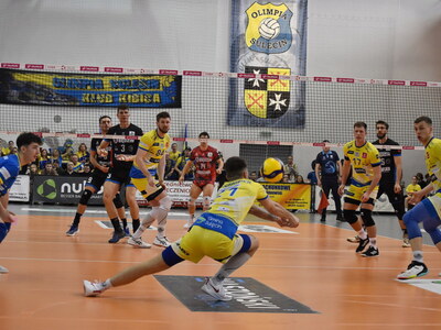 Mecz piłki siatkowej STS Olimpia Sulęcin - MKS Będzin.