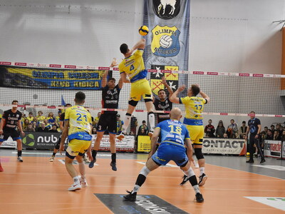 Mecz piłki siatkowej STS Olimpia Sulęcin - MKS Będzin.