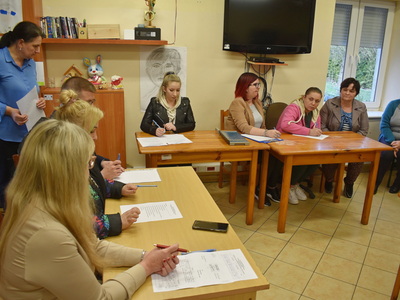 Wybory sołtysa i rady sołeckiej w Brzeźnie.
Mieszkańcy Gminy Sulęcin podczas wyborów.