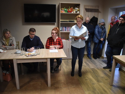 Wybory sołtysa i rady sołeckiej w Rychliku.
Mieszkańcy Gminy Sulęcin podczas wyborów.