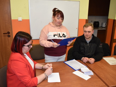 Wybory sołtysa i rady sołeckiej w Trzebowie.
Liczenie finalne głosów.