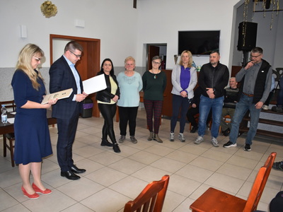Mieszkańcy Ostrowa ponownie wybrali Annę Kopyt na sołtysa.