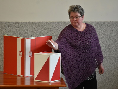 Mieszkańcy Ostrowa ponownie wybrali Annę Kopyt na sołtysa. Wybory w nowej kadencji.