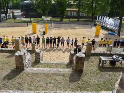 Dzień drugi II Międzynarodowego Turnieju Piłki Plażowej w Sulęcinie. Uczestnicy.