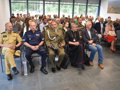 XXX-lecie Nadleśnictwa Sulęcin. Zebrani goście. 