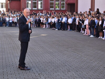 Inauguracja roku szkolnego w jedynce.