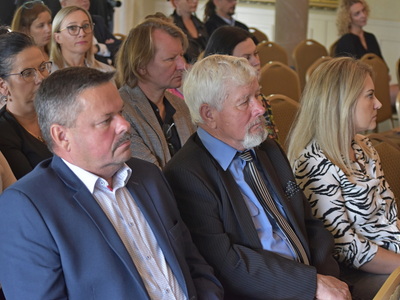 Konferencja o nowych funduszach europejskich.