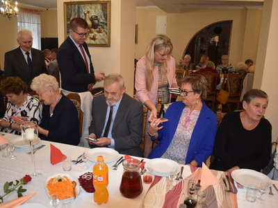 Dzień Edukacji Narodowej u nauczycieli emerytów. 