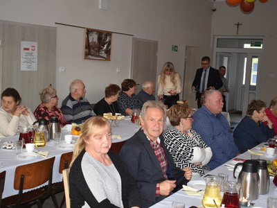 Dzień Seniora w Świetlicy Wiejskiej w Żubrowie. 