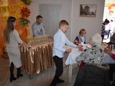 Dzień Seniora w Świetlicy Wiejskiej w Żubrowie. 