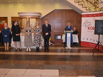 Siedemnaście par obchodziło Złote Gody. 