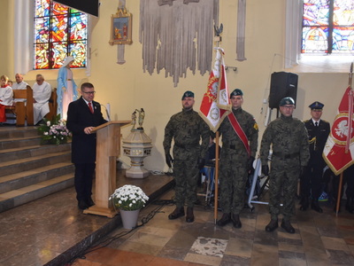 Mieszkańcy Niepodległej Polsce.